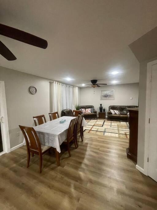 Quiet Private House W Hot Tub/Fire Pit/Games Villa Blakeslee Екстериор снимка